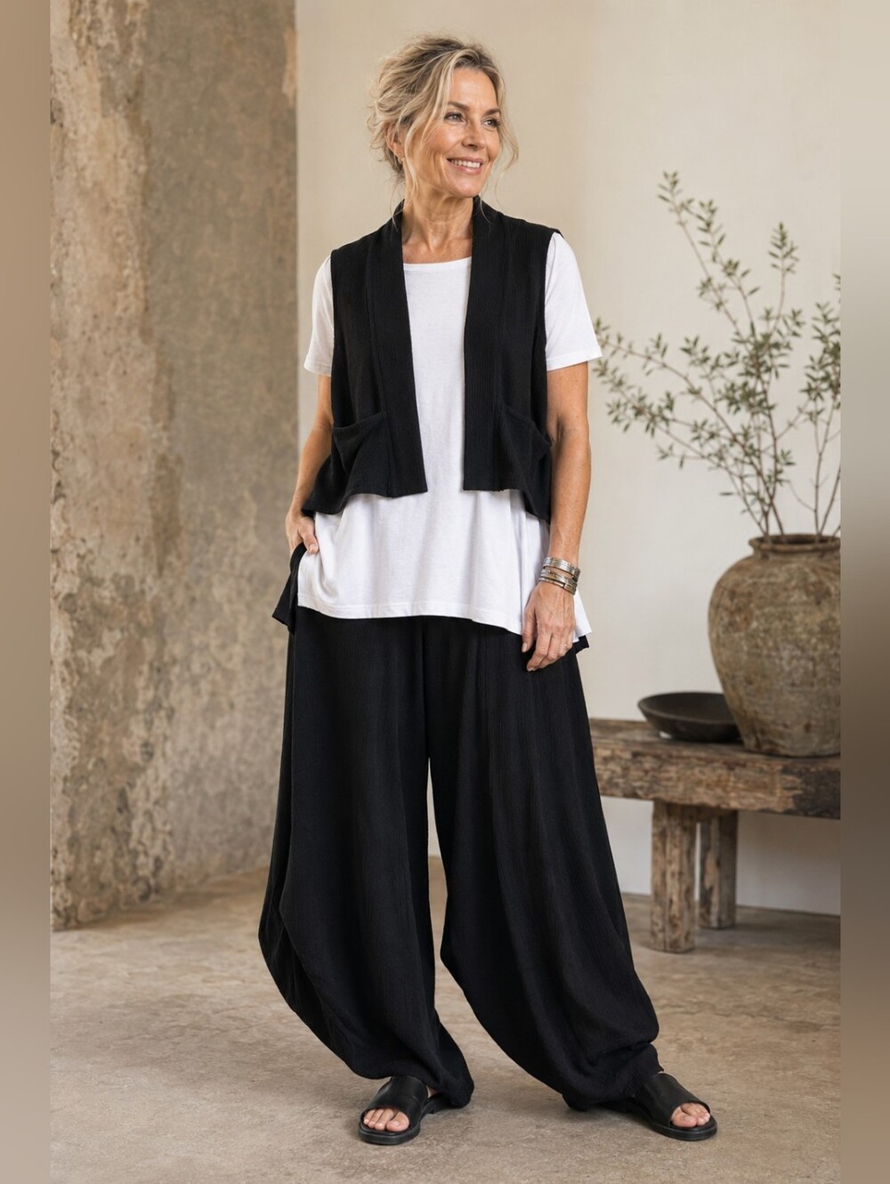 Sympli Pop Cropped Core Textured Vest in Black Minimalist Lagenlook Women's 10